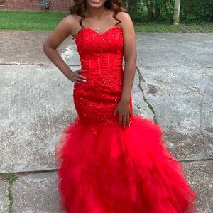 Red Mermaid Dress size 4 heels 7w